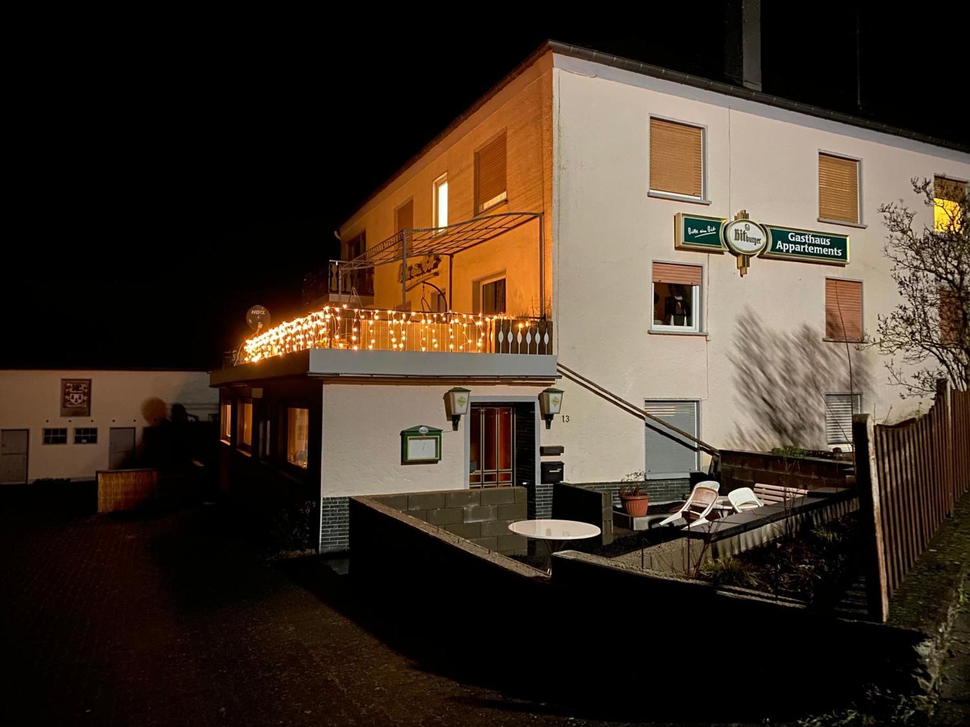Sabine'S Gaestehaus Übereisenbach エクステリア 写真